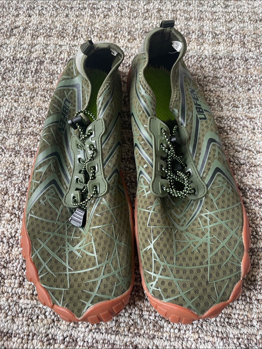 Olive Green Men's Lightweight Trail Shoes